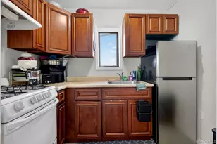 76-14 69th Rd, Middle Village, NY 11379 - Photo 11