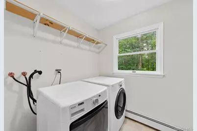9 Karen Court, Rock Tavern, NY 12575 - Photo 23