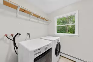 9 Karen Ct, Rock Tavern, NY 12575 - Photo 23