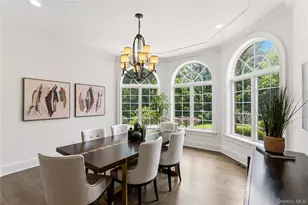 1960 Midlane S, Syosset, NY 11791 - Photo 11