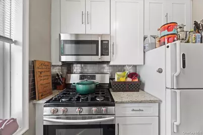 625 Gramatan Avenue #5O, Mount Vernon, NY 10552 - Photo 13