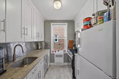 625 Gramatan Avenue #5O, Mount Vernon, NY 10552 - Photo 11