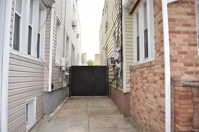 9023 75th Street, Woodhaven, NY 11421 - Photo 9