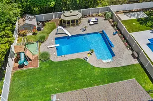 939 Manor Ln, Bay Shore, NY 11706 - Photo 5