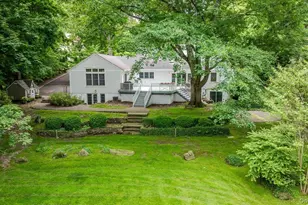 4 Lower Dr, Huntington, NY 11743 - Photo 37