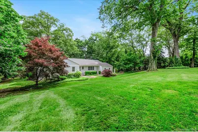 4 Lower Drive, Huntington, NY 11743 - Photo 3