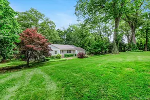 4 Lower Dr, Huntington, NY 11743 - Photo 3