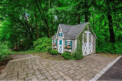 4 Lower Drive, Huntington, NY 11743 - Photo 41