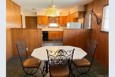 2 Sneden Court, Spring Valley, NY 10977 - Photo 3