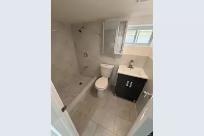 10431 113th Street, Richmond Hill, NY 11419 - Photo 15