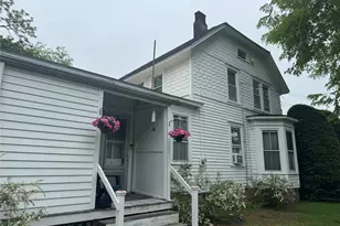 454 Main St, Center Moriches, NY 11934 - Photo 3