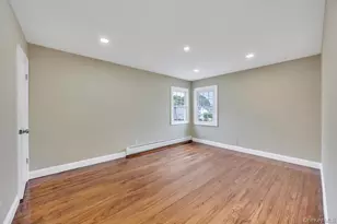 209 N Grove St, Valley Stream, NY 11580 - Photo 13