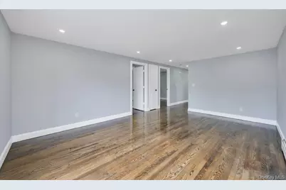 209 N Grove Street, Valley Stream, NY 11580 - Photo 25