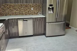 209 N Grove St, Valley Stream, NY 11580 - Photo 9