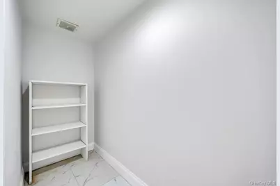 209 N Grove Street, Valley Stream, NY 11580 - Photo 27