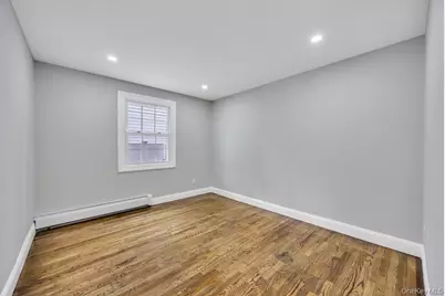 209 N Grove Street, Valley Stream, NY 11580 - Photo 23