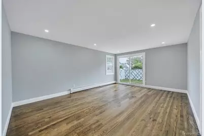 [Address not provided], Valley Stream, NY 11580 - Photo 23