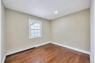 209 N Grove Street, Valley Stream, NY 11580 - Photo 19
