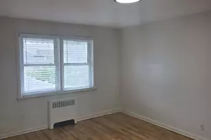 89-81 217th St, Queens Village, NY 11427 - Photo 7