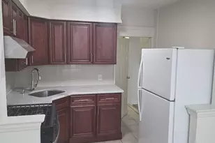 89-81 217th St, Queens Village, NY 11427 - Photo 5