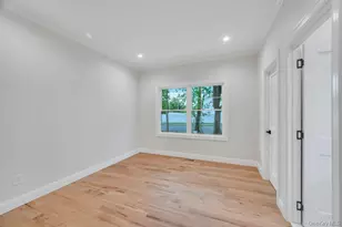 124 North Dr, Massapequa, NY 11758 - Photo 15