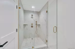124 North Dr, Massapequa, NY 11758 - Photo 27
