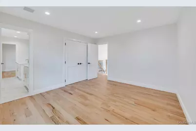 124 North Drive, Massapequa, NY 11758 - Photo 25