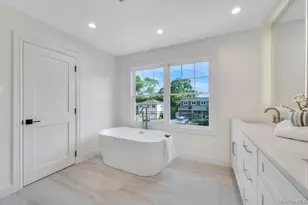124 North Dr, Massapequa, NY 11758 - Photo 23