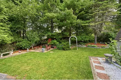 30 Greenvale Circle, White Plains, NY 10607 - Photo 21
