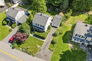 30 Greenvale Cir, White Plains, NY 10607 - Photo 25