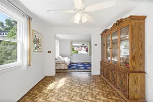 30 Greenvale Cir, White Plains, NY 10607 - Photo 9