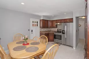 503 S 12th St, New Hyde Park, NY 11040 - Photo 3