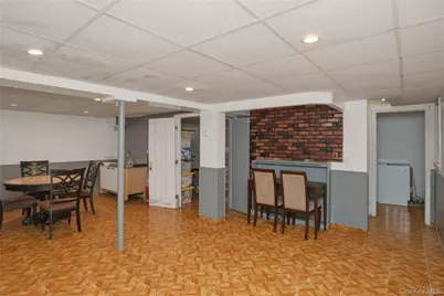 503 S 12th Street, New Hyde Park, NY 11040 - Photo 11