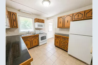 28 Jonas Boulevard, Centereach, NY 11720 - Photo 5