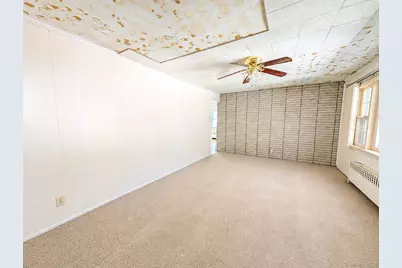 28 Jonas Boulevard, Centereach, NY 11720 - Photo 3