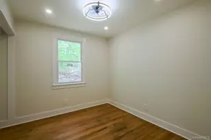 1011 Parkway Pl, Peekskill, NY 10566 - Photo 13