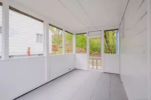 1011 Parkway Pl, Peekskill, NY 10566 - Photo 21