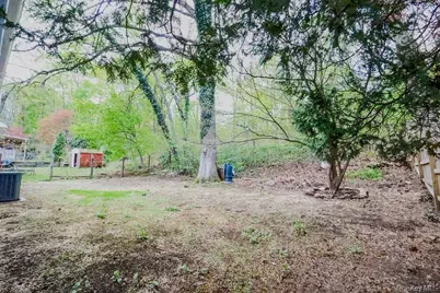 1011 Parkway Place, Peekskill, NY 10566 - Photo 25