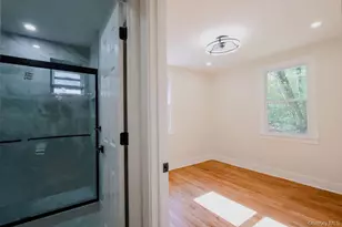 1011 Parkway Pl, Peekskill, NY 10566 - Photo 9