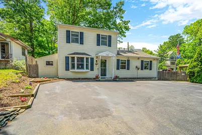 242 Lower Rocky Point Road, Sound Beach, NY 11789 - Photo 3