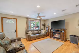 242 Lower Rocky Point Rd, Sound Beach, NY 11789 - Photo 5