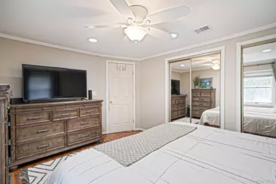 242 Lower Rocky Point Road, Sound Beach, NY 11789 - Photo 21