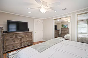 242 Lower Rocky Point Rd, Sound Beach, NY 11789 - Photo 21