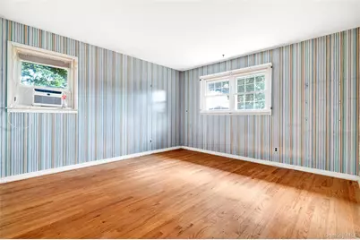 2 Forest Knoll Drive, Suffern, NY 10901 - Photo 19