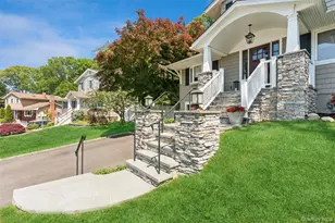 23 Ravenwood Dr, Kings Park, NY 11754 - Photo 9