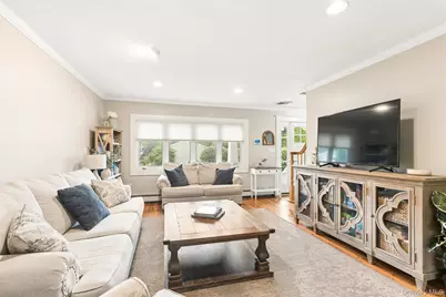 23 Ravenwood Drive, Kings Park, NY 11754 - Photo 13