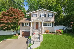 23 Ravenwood Dr, Kings Park, NY 11754 - Photo 5