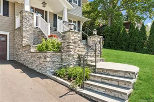 23 Ravenwood Dr, Kings Park, NY 11754 - Photo 7