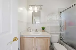 163 Surf Dr, Bronx, NY 10473 - Photo 15