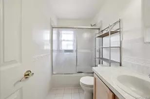 163 Surf Dr, Bronx, NY 10473 - Photo 9